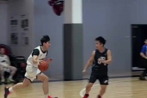 篮网队员都会喜欢吃什么高热量餐？蛋糕披萨鸡块饼干汉堡薯条上榜